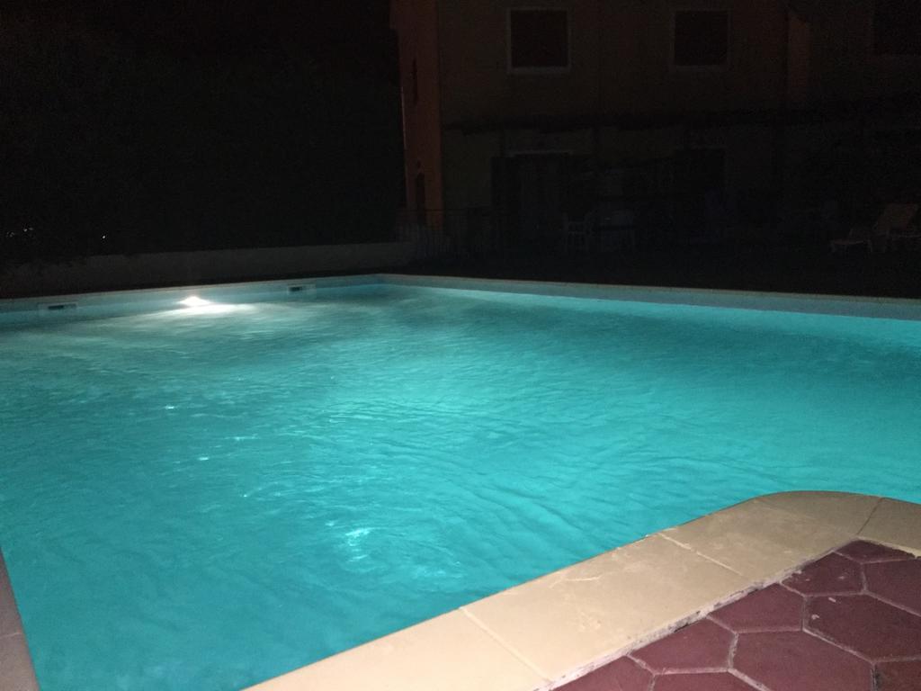 Tar-Vabriga Lumbre Apartment מראה חיצוני תמונה